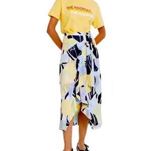 The Kooples High Low Maxi Skirt hibiscus yellow size 0- missing half of the belt